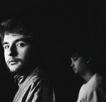 perdenin ardındakiler