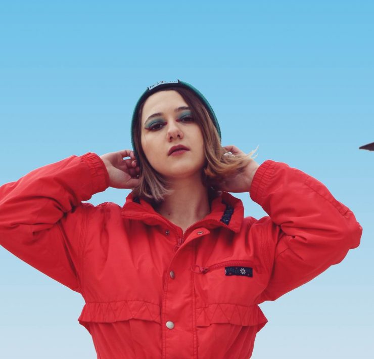 aybuke poçan - ay, indie pop, synth pop, inde, müzik, alternatif müzik, alternatif müzik sanatçıları, alterantif müzik şarkılar, indie rock grupları, indie grupları, indie müzik