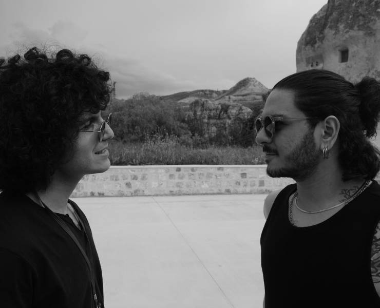 Batu Akdeniz & Umut Er